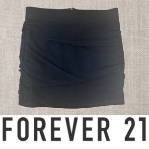 Forever 21 Black Ruched Bodycon Mini Skirt, Size L, MSRP $25